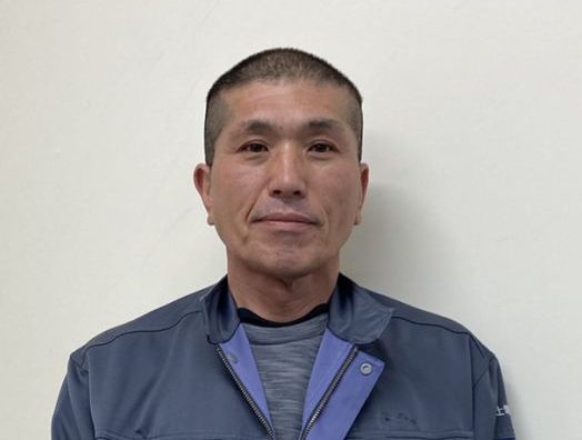 岩島　一也